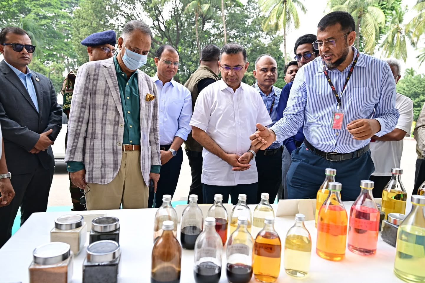 বিএনপি চেয়ারম্যান তারেক রহমান: বর্জ্য থেকে জ্বালানি তেল উৎপাদন প্রকল্পে সহযোগিতার আশ্বাস