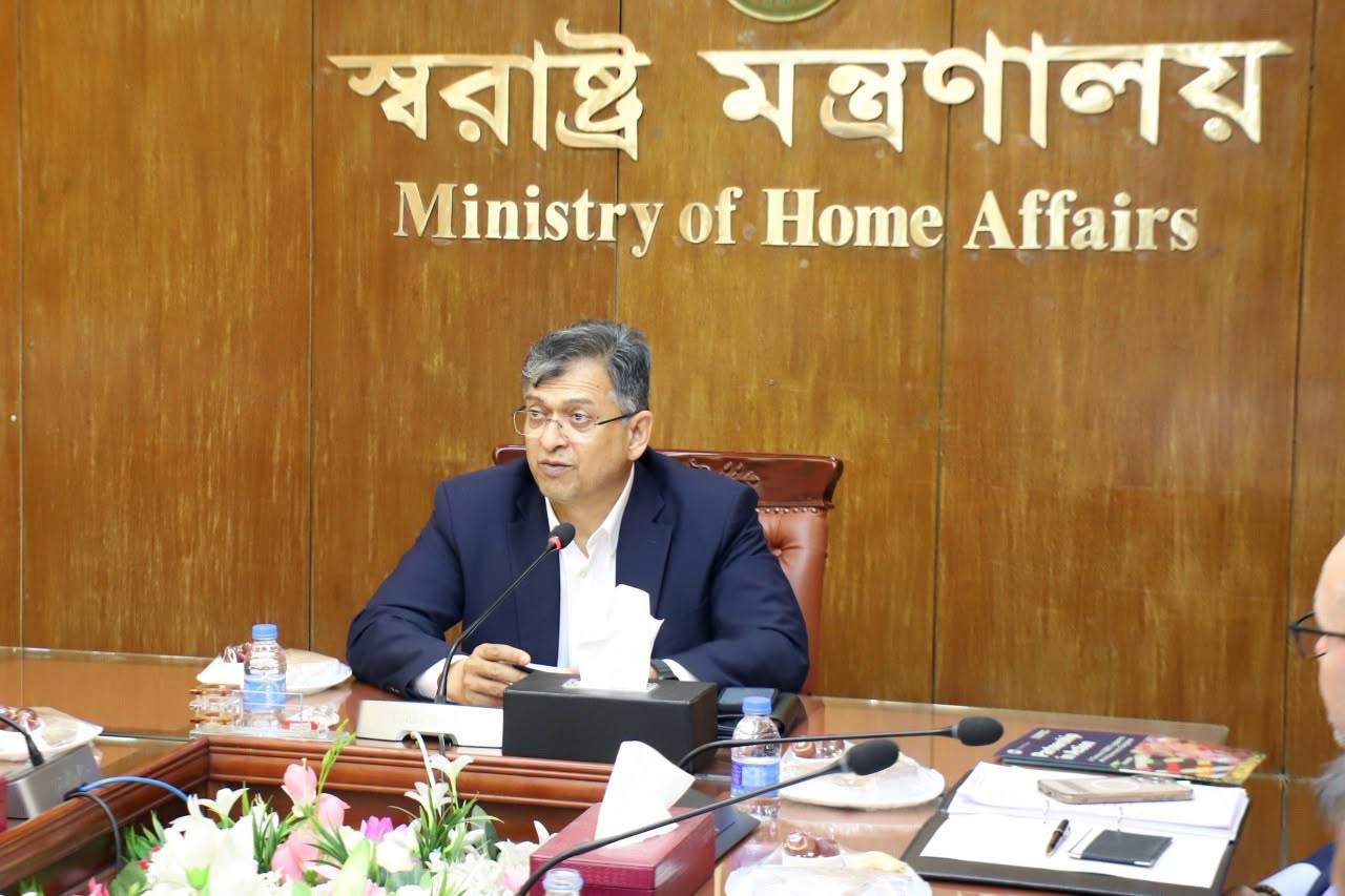স্বরাষ্ট্রমন্ত্রীর সঙ্গে ইউএস-বাংলাদেশ বিজনেস কাউন্সিলের উচ্চপর্যায়ের বৈঠক