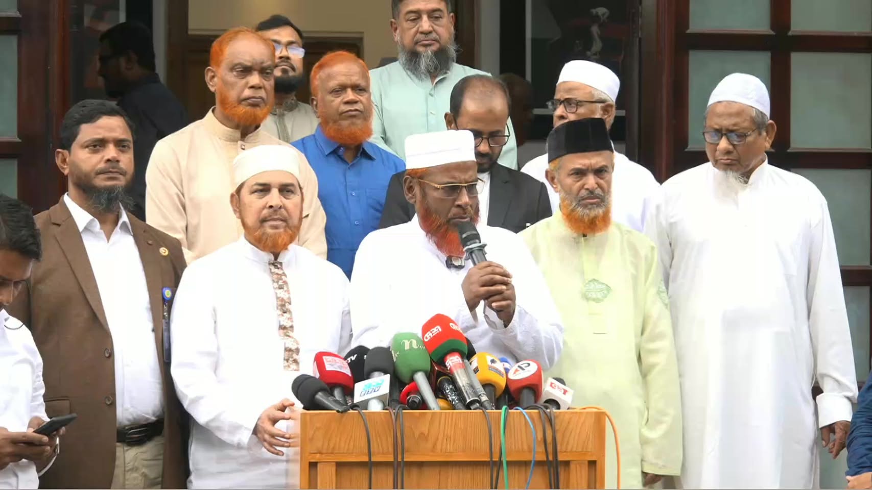 বিরোধীদলীয় নেতার সঙ্গে ইলেকট্রনিক মিডিয়ার শীর্ষ নির্বাহীদের মতবিনিময়