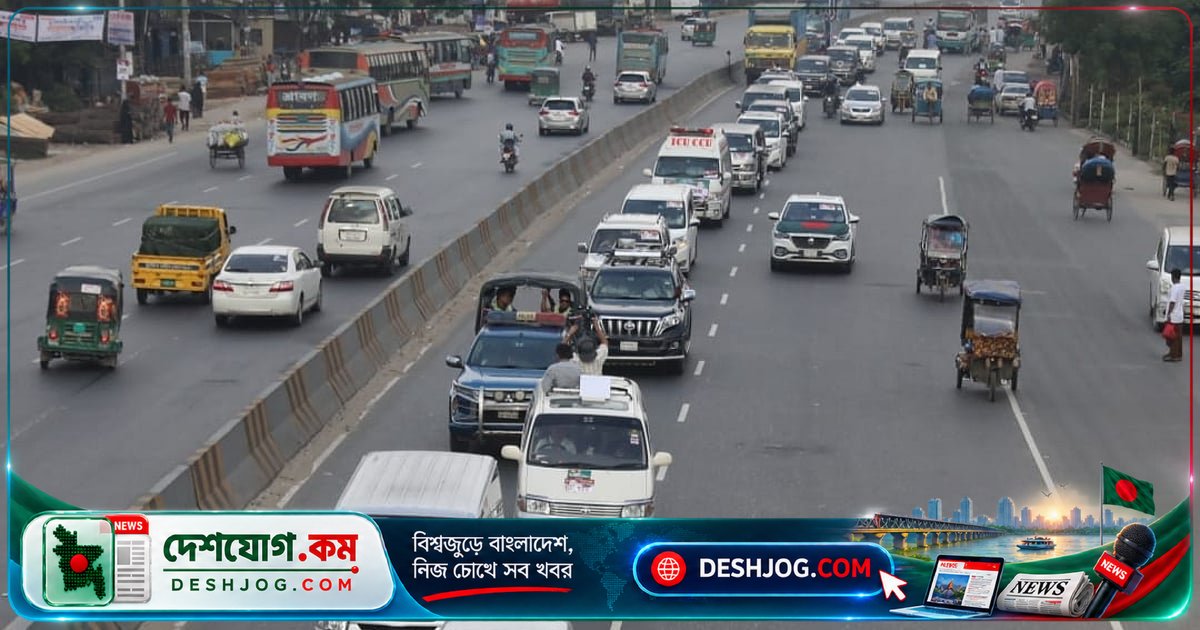 ১১ দলীয় লং মার্চে মেঘনা-গোমতী সেতু পার হয় ৬০০-এর বেশি গাড়ি, টোল আয় ৪০ হাজার টাকা