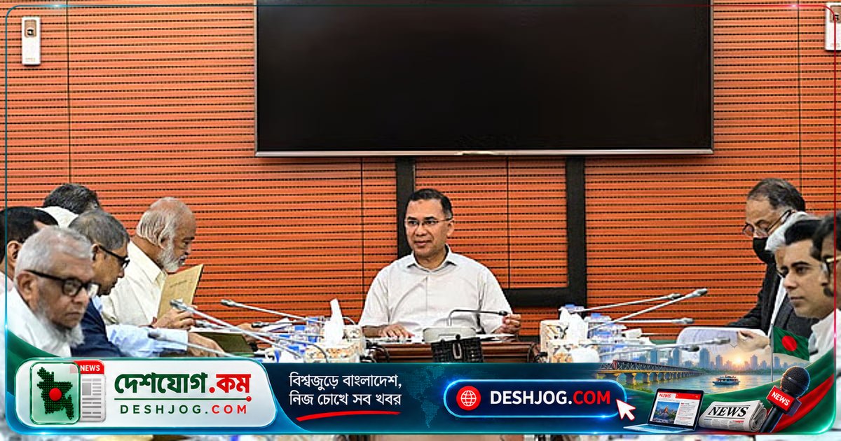 ৭ নভেম্বর ‘জাতীয় বিপ্লব ও সংহতি দিবস’ ছুটি, শারদীয় দুর্গাপূজায় পাঁচ দিন ছুটি; গ্রাম সরকার পুনর্বহাল আলোচনার জন্য পরবর্তী বৈঠকে রাখা হবে