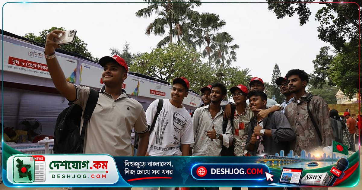 ১০ জুনের পর প্রথমবারের মতো একসঙ্গে মিলিত ৯ বন্ধু, সেলফিতে আনন্দে মাতাল