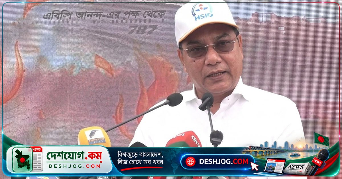 বিমানবন্দরে যাত্রীসেবা নিয়ে মিথ্যাচার ছড়াচ্ছে: মন্ত্রী নিরাপত্তা ও দায়িত্বের ওপর জোর দেন