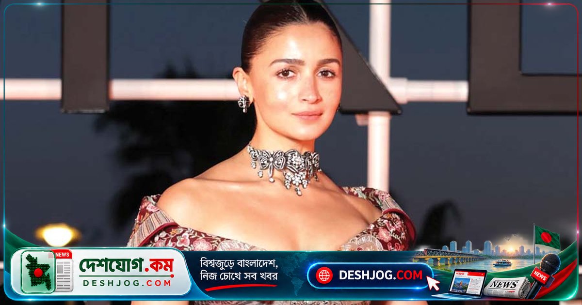 মুম্বাইয়ে আলিয়া ভাটের নিরাপত্তা সংকট: সেলফি চেষ্টায় ভক্তকে ধাক্কা দিল নিরাপত্তা কর্মী