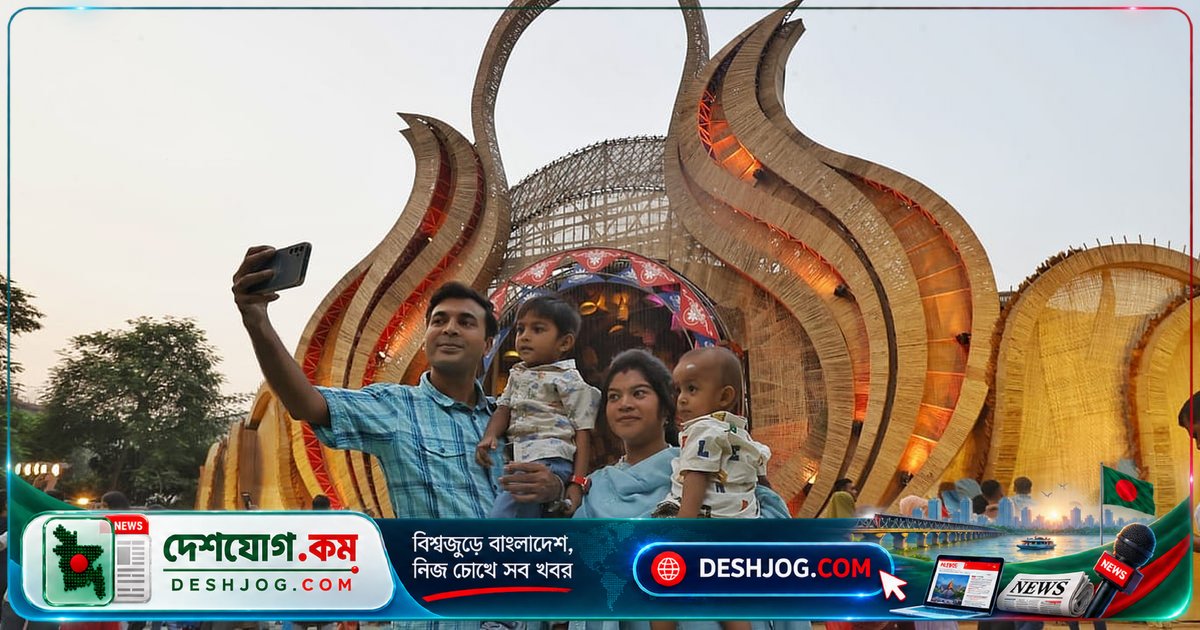 বনানী পূজামণ্ডপে পরিবারসহ পূজা উপভোগ: 'জলজ' থিমে নান্দনিক সাজসজ্জা ও নিরাপত্তা ব্যবস্থা