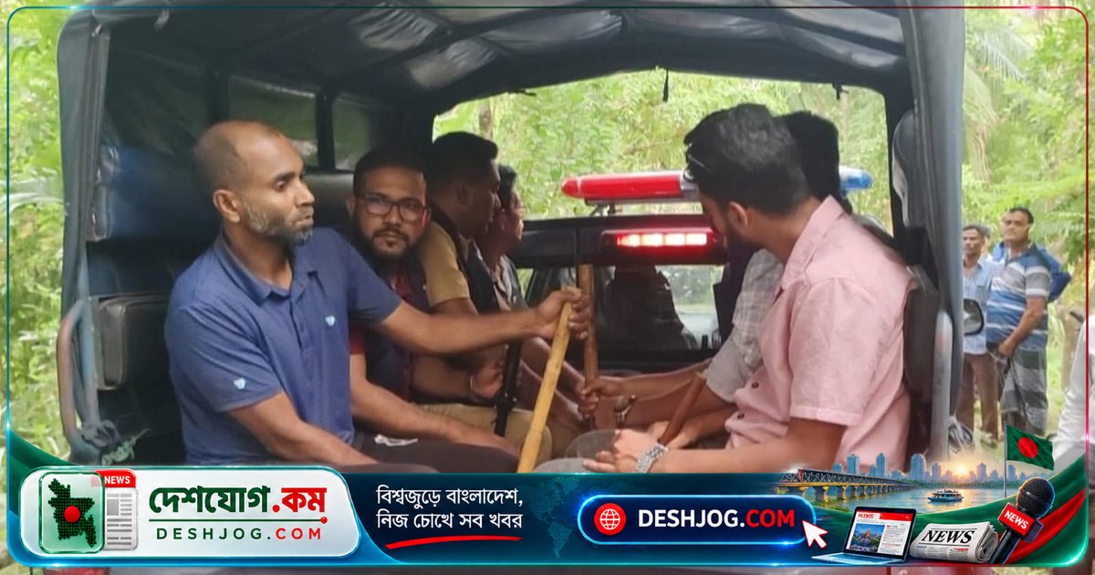 বরিশালের গৌরনদীতে নিষিদ্ধ দলের নেতা-কর্মীদের আটক: পুলিশের অভিযানে ৭ জনের হাত ধরে
