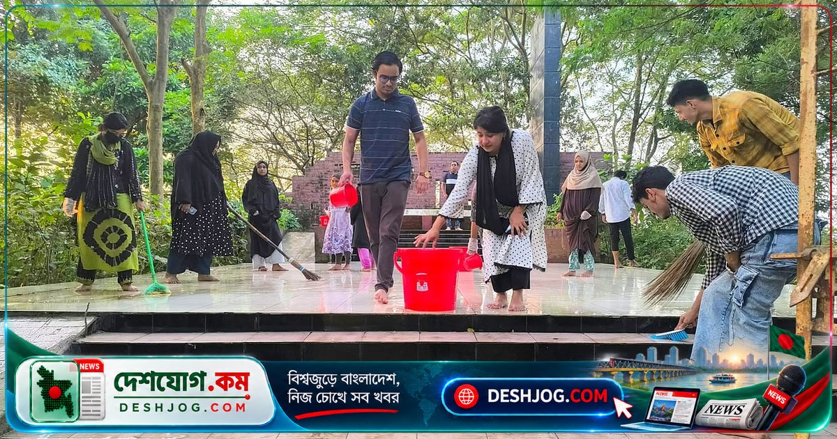 ভৈরব বন্ধুসভা মুক্তিযুদ্ধের বধ্যভূমি পরিষ্কার করে স্মৃতির শ্রদ্ধা জাগিয়ে তুলেছে