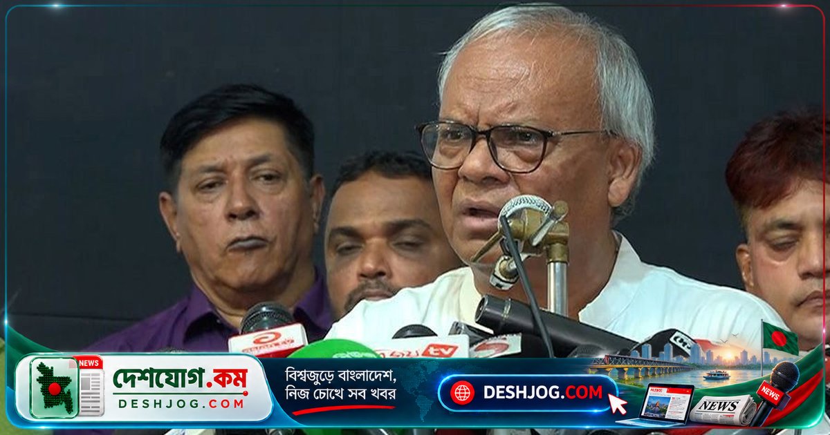 বিএনপির রিজভী: পরাজিত শক্তি সন্ত্রাস ও ষড়যন্ত্রে জড়িয়ে সরকারকে দুর্বল করার চক্রান্ত