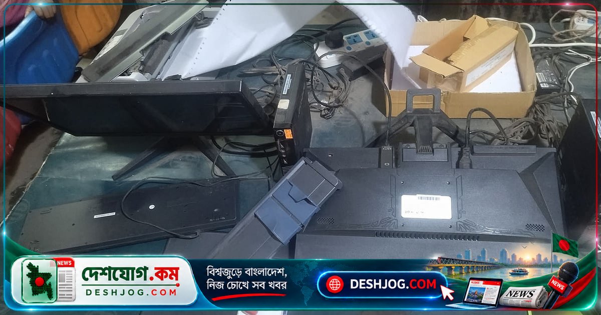 বগুড়ায় রেলস্টেশন অবৈধ নির্মাণ বন্ধে হামলা ও স্টেশনমাস্টার মারধরের অভিযোগ স্বেচ্ছাসেবক নেতার বিরুদ্ধে