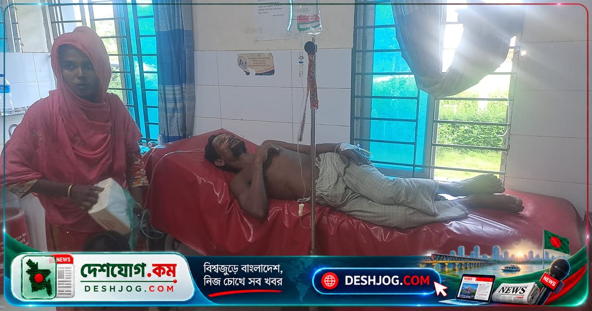 চাঁদপুরের কাঠমিস্ত্রি ইকবালের সাপ কামড়ায় বিষক্রিয়া: হাসপাতালে চিকিৎসাধীন
