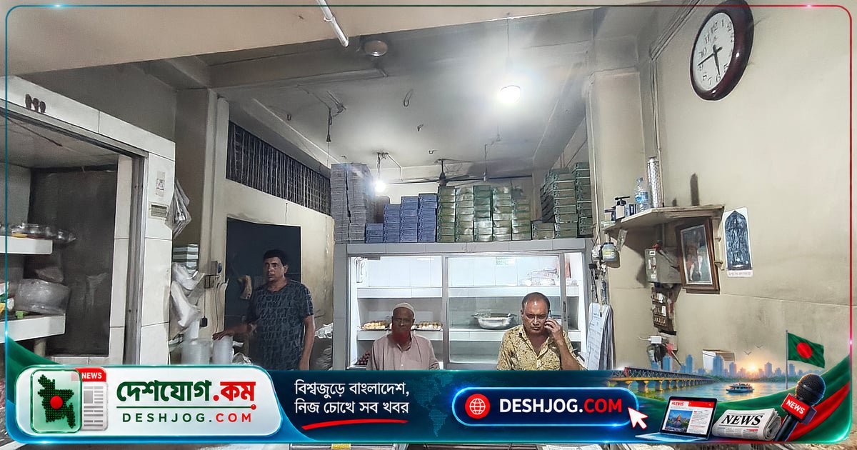 চাটমোহরের ৬০ বছরের ঐতিহ্য: কমল পালের হাতে বাঁচে মনো পালের রসমালাই