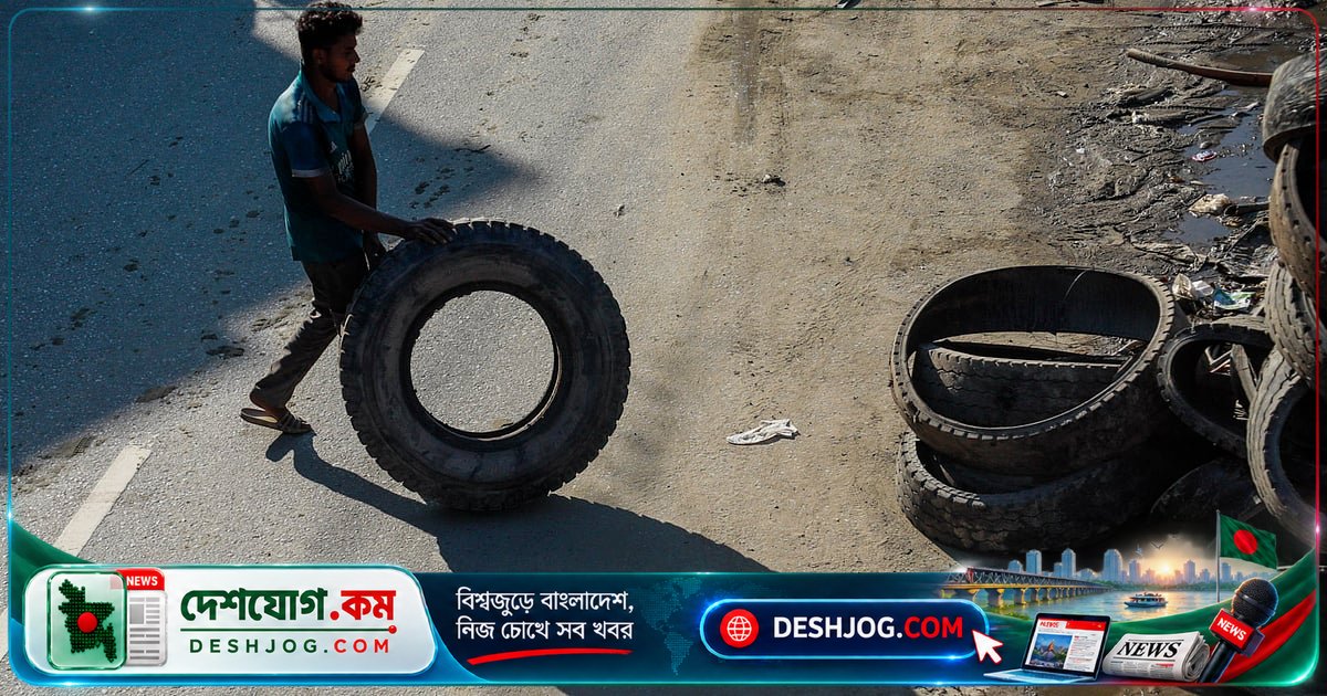 চট্টগ্রামের দেওয়ানহাটে পুরোনো টায়ার থেকে তৈরি হচ্ছে শত শত জীবিকা