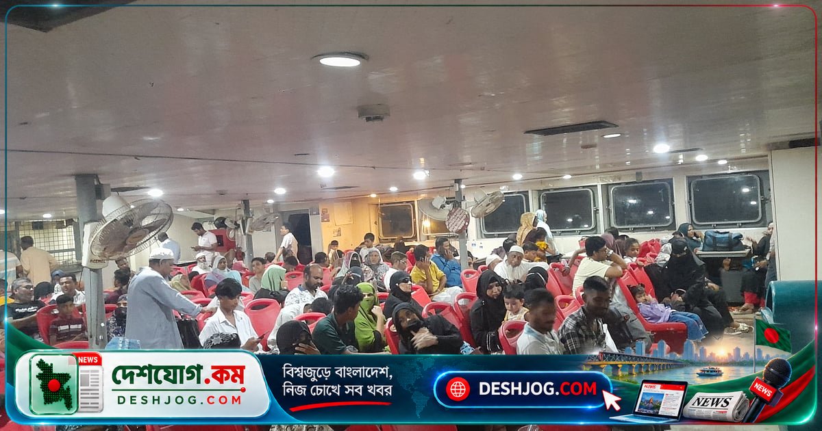 চট্টগ্রাম যাত্রীদের আতঙ্ক: সন্দ্বীপ চ্যানেলে আটকে পড়া ফেরিতে খাদ্য সংকট ও অনিশ্চয়তা