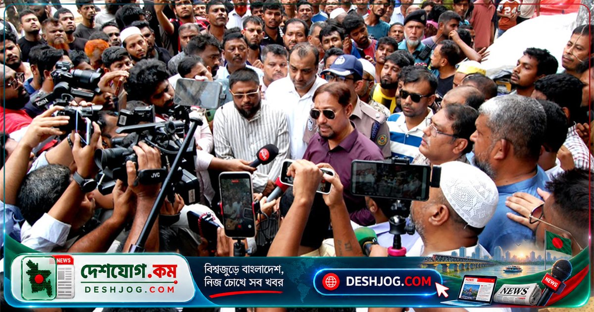 চট্টগ্রামে ফুটপাত দখলমুক্ত ও হকারদের জন্য ইভিনিং মার্কেট: মেয়র শাহাদাতের নতুন উদ্যোগ