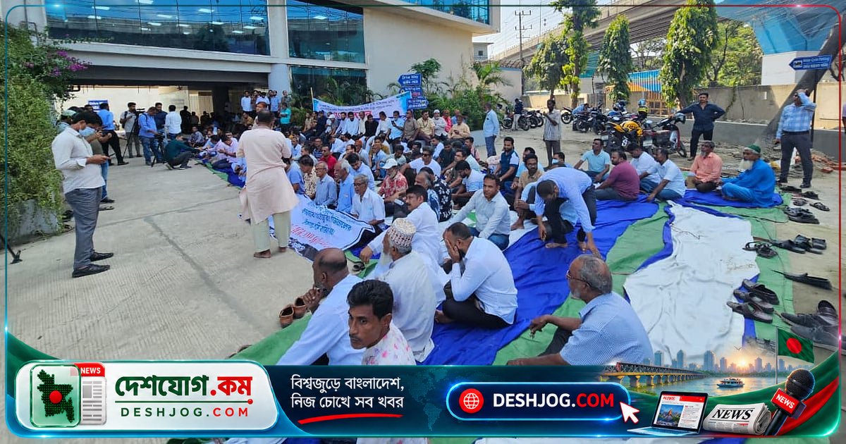 চট্টগ্রাম বন্দরে শ্রমিকদের গণঅনশন: এনসিটি চুক্তি বাতিলের দাবিতে বন্ধ হয়ে যায় বন্দর কার্যক্রম