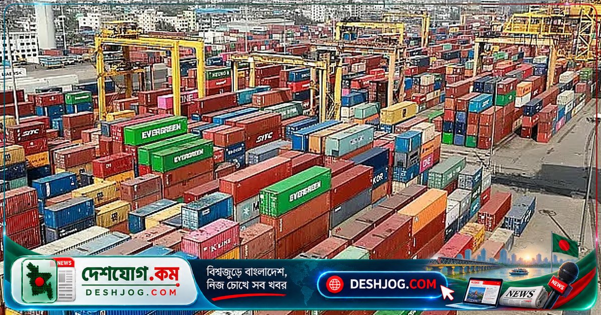 চট্টগ্রাম বন্দরে শ্রমিকের ফোন ভেঙে দেওয়ার প্রতিবাদে সাত ঘণ্টা বন্ধ পণ্য পরিবহন, নিরাপত্তাকর্মীদের বিরুদ্ধে ব্যবস্থা নেওয়ার আশ্বাস