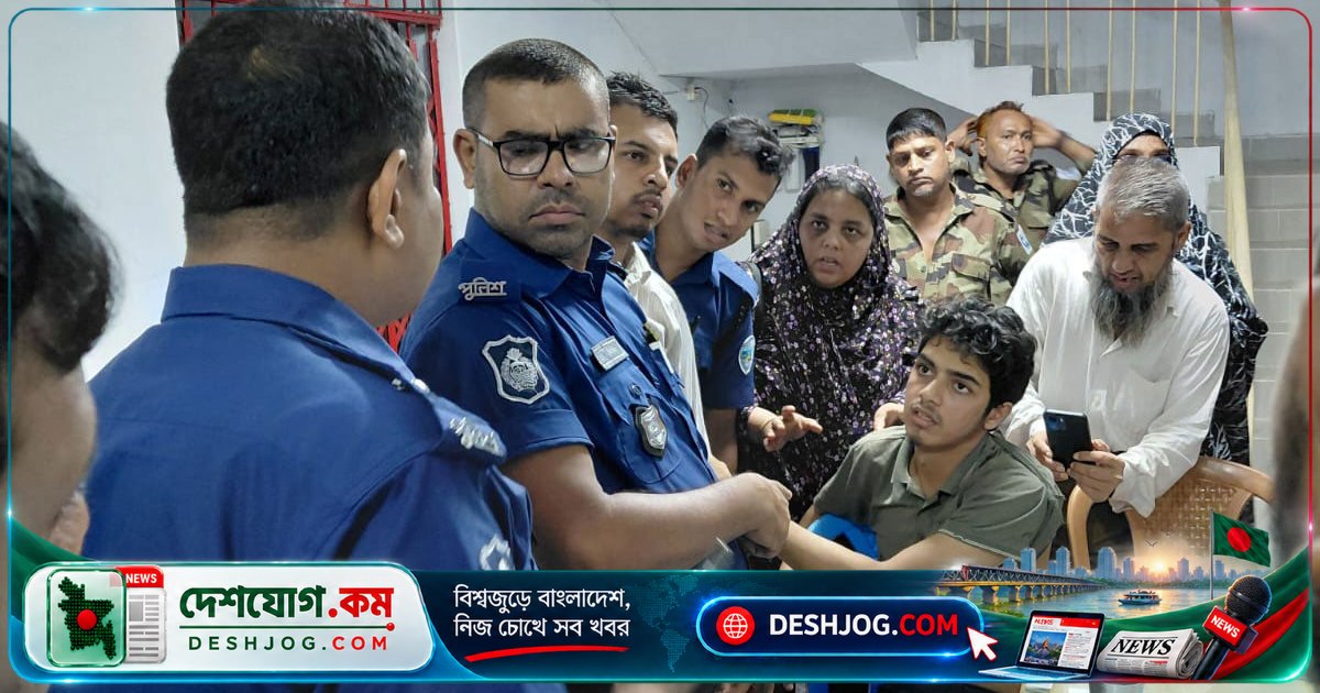 চবিতে তথ্য পাচার অভিযোগে শিক্ষার্থী আটক, জিজ্ঞাসাবাদে ছাত্রলীগ নেতার ভিডিও কল আসে