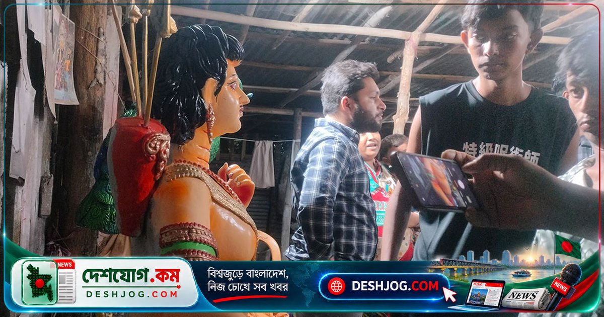 চট্টগ্রামে গাড়ি-ভ্যানের ধাক্কা থেকে শুরু করে প্রতিমা শিল্পালয়ে হামলা: কার্তিকের প্রতিমার হাত ভেঙে দেওয়া হয়, আহত যুবক