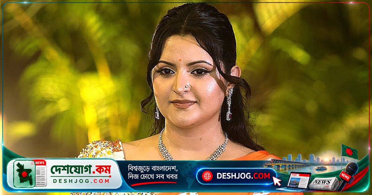 চট্টগ্রামের নারী রহস্যময় ভালোবাসায় পরীমনির জন্মদিনে শিউলি ফুল পাঠালেন উড়োজাহাজে