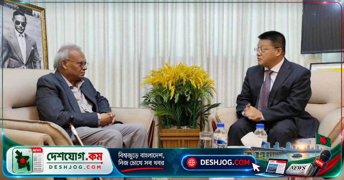 চীনা রাষ্ট্রদূত বাংলাদেশে বিএনপির নেতৃস্থানীয় নেতা রুহুল কবির রিজভীর সাথে সাক্ষাৎ করে বন্ধুত্বপূর্ণ সম্পর্কের প্রসার নিয়ে আলোচনা