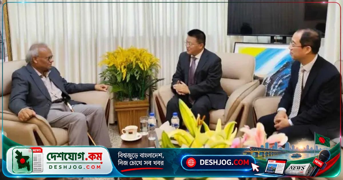 চীনা রাষ্ট্রদূত গুলশানে বিএনপি ভারপ্রাপ্ত মহাসচিবের সঙ্গে আলোচনা করে বন্ধুত্বের সম্পর্কের ভবিষ্যৎ নিশ্চিত করেন