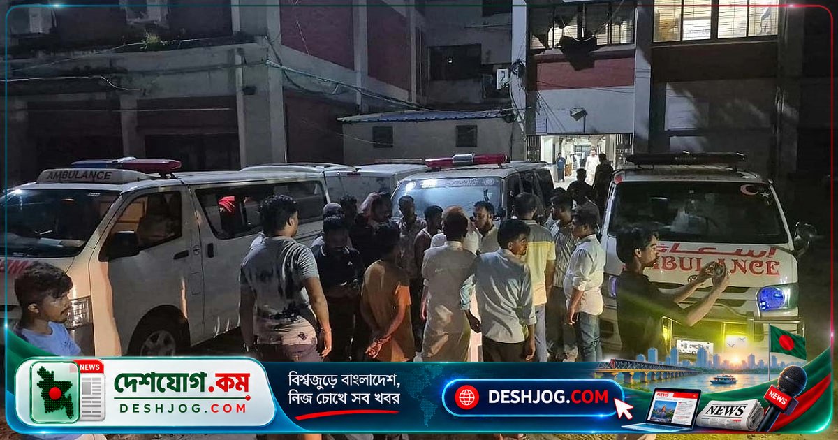 কক্সবাজারের মেরিন ড্রাইভে জিপগাড়ি দুর্ঘটনায় ব্যবসায়ী নিহত, ১৩ জন আহত পরিবার