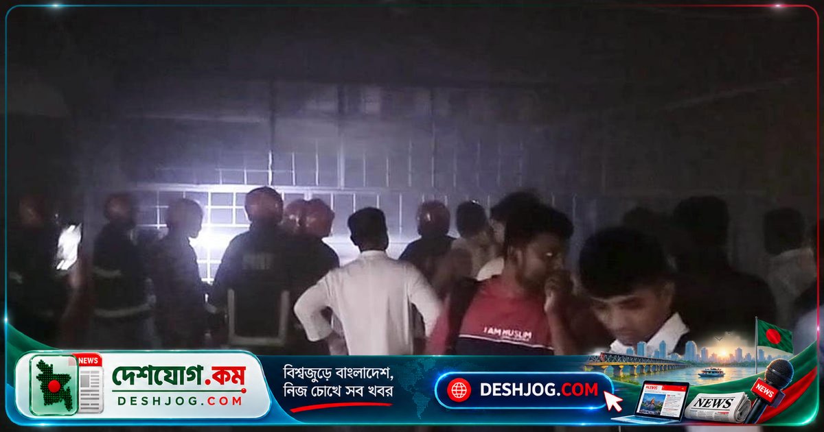 কক্সবাজারের তারকা হোটেলে পার্কিং এলাকায় আগুন: ৩০০ পর্যটক নিরাপদে সৈকতে আশ্রয় নেন
