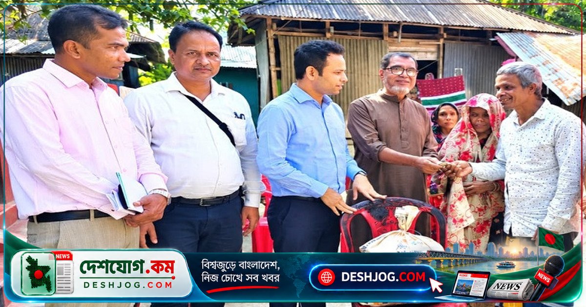 দৌলতখান উপজেলায় প্রতিবন্ধীদের বাড়িতে অর্থ ও খাদ্য বিতরণে ইউএনওর উদ্যোগ