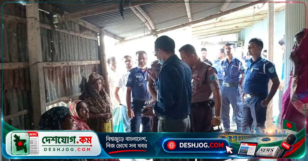 দৌলতদিয়া যৌনকর্মীরা ঐক্যবদ্ধ হয়ে অপরাধমূলক কার্যকলাপের বিরুদ্ধে প্রতিবাদ: মাদক, ছিনতাই ও অপমৃত্যু প্রতিরোধে প্রশাসনের পাশে যৌনকর্মীদের উদ্যোগ