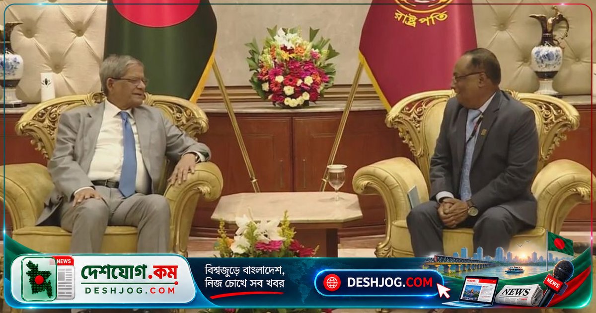 গণতন্ত্রের মূল সৌন্দর্য: মতপার্থক্য ও শান্তিপূর্ণ প্রতিবাদ — রাষ্ট্রপতি আলমগীরের সাক্ষাৎকারে উঠে এসেছে বিশ্ববিদ্যালয়ের চ্যালেঞ্জ