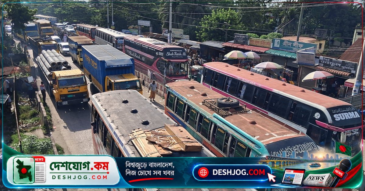 ঢাকা-চট্টগ্রাম মহাসড়কের সংস্কারকাজে ৪০ কিলোমিটার যানজট, অ্যাম্বুলেন্সেই মৃত্যু এক রোগীর
