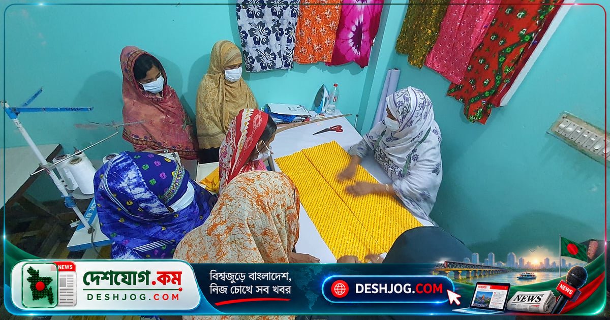 ভাসমান জীবনের অন্ধকার ছেড়ে স্বাবলম্বী হওয়ার পথে ঢাকার যৌনকর্মী নারীরা