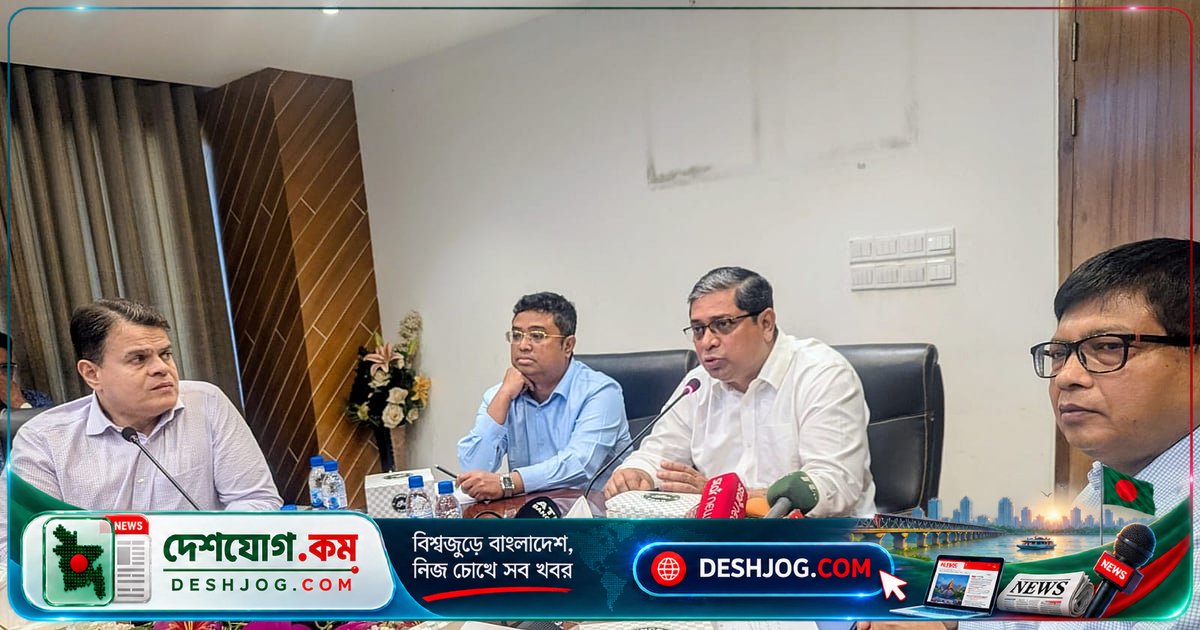 ঢাকা ওয়াসার প্রকল্পে অগ্রগতি না পেলে কর্মকর্তাদের পদচ্যুতির হুমকি: প্রতিমন্ত্রী মীর শাহে আলম