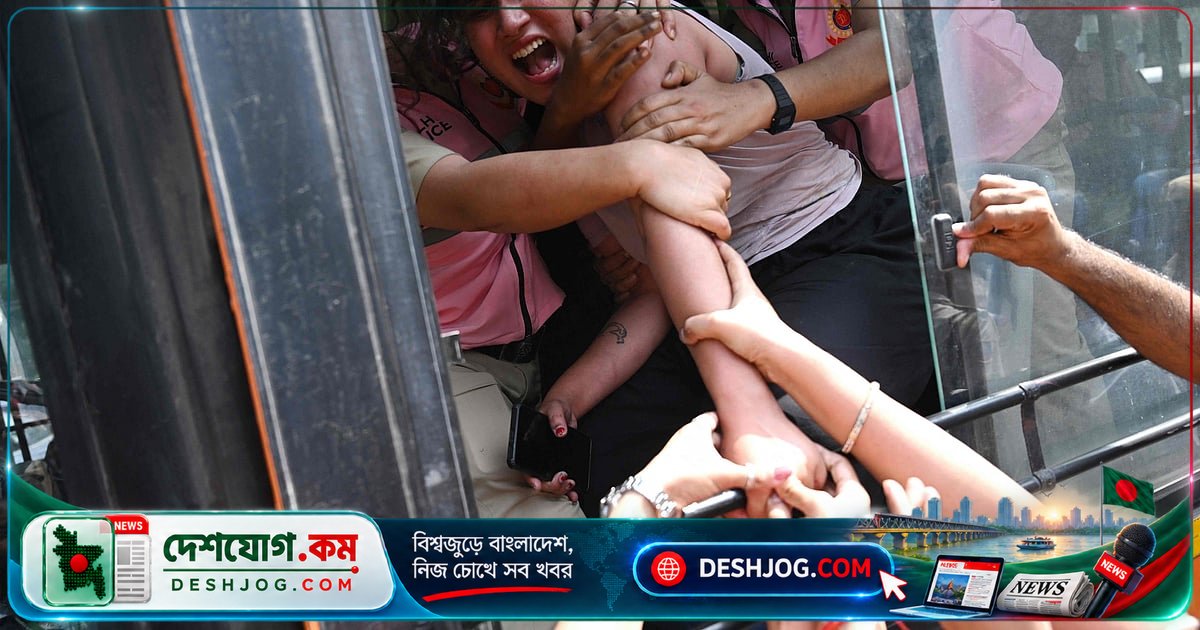 দিল্লির অবরুদ্ধ দৃশ্য ঢাকার ২০২৪ সালের স্মৃতিচিহ্নে রূপান্তরিত: কেন রাজনৈতিক ভাষা প্রতিবাদের প্রতীক হয়ে ওঠে?
