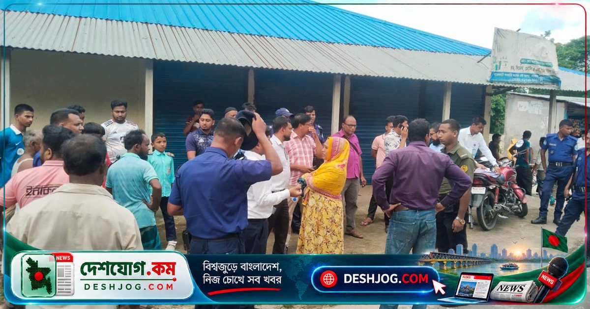 দিনাজপুরে সার ডিলারের গুদামে জব্দ ৯২০ বস্তা সার, পলাতক মালিকের বিরুদ্ধে মামলা