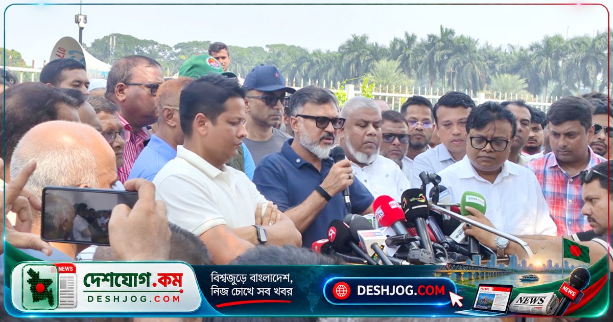 ফুটপাত দখলদারদের বিরুদ্ধে সিটি করপোরেশন: বিএনপির কর্মী প্রশাসক নিজে দখলমুক্ত করছেন