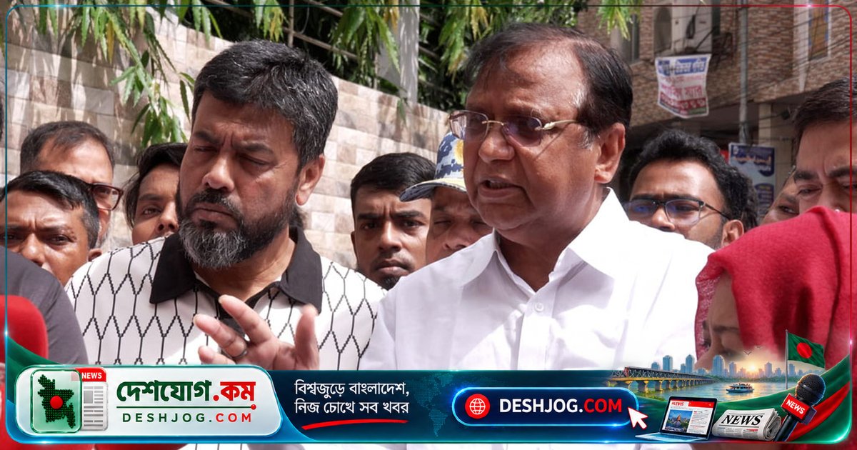 রাজধানীর রাস্তা-ড্রেনেজ কাজে বাধা: সরকার পরিবর্তনের পর ঠিকাদাররা সরে গিয়েছে, বলে ডিএসসিসি প্রশাসক