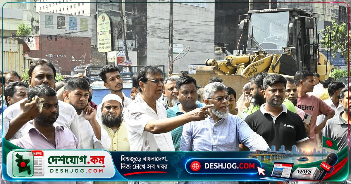 ডিএসসিসি: অবৈধ দোকান বসলে সরাসরি মামলা ও মালামাল জব্দ, নিউমার্কেটে উচ্ছেদ অভিযান ঘোষণা
