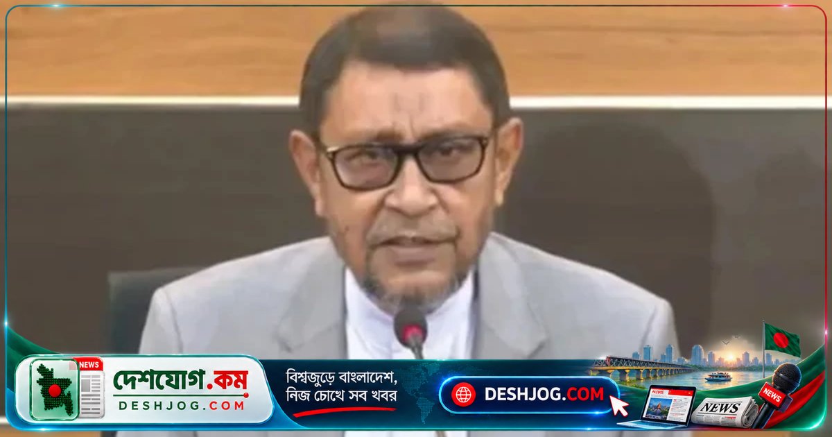 স্বাস্থ্যমন্ত্রী: দুর্গাপূজা আনন্দমুখর করতে আইনশৃঙ্খলা বাহিনী সর্বোচ্চ সতর্কতা নিতে বলেছেন প্রধানমন্ত্রী তারেক রহমানের নেতৃত্বে অসাম্প্রদায়িক সরকার