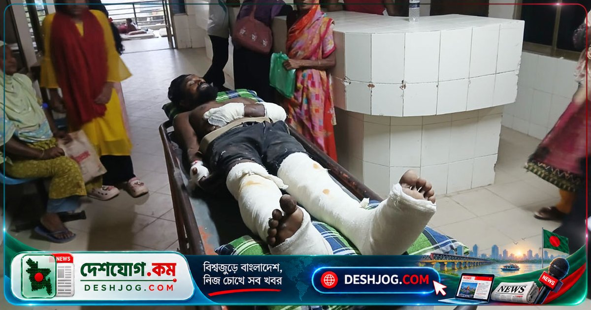 ফরিদপুরে আদালত এলাকায় যুবককে ধরে নিয়ে রগ কেটে দেওয়ার ঘটনা: হাসপাতালে ভর্তি আহত