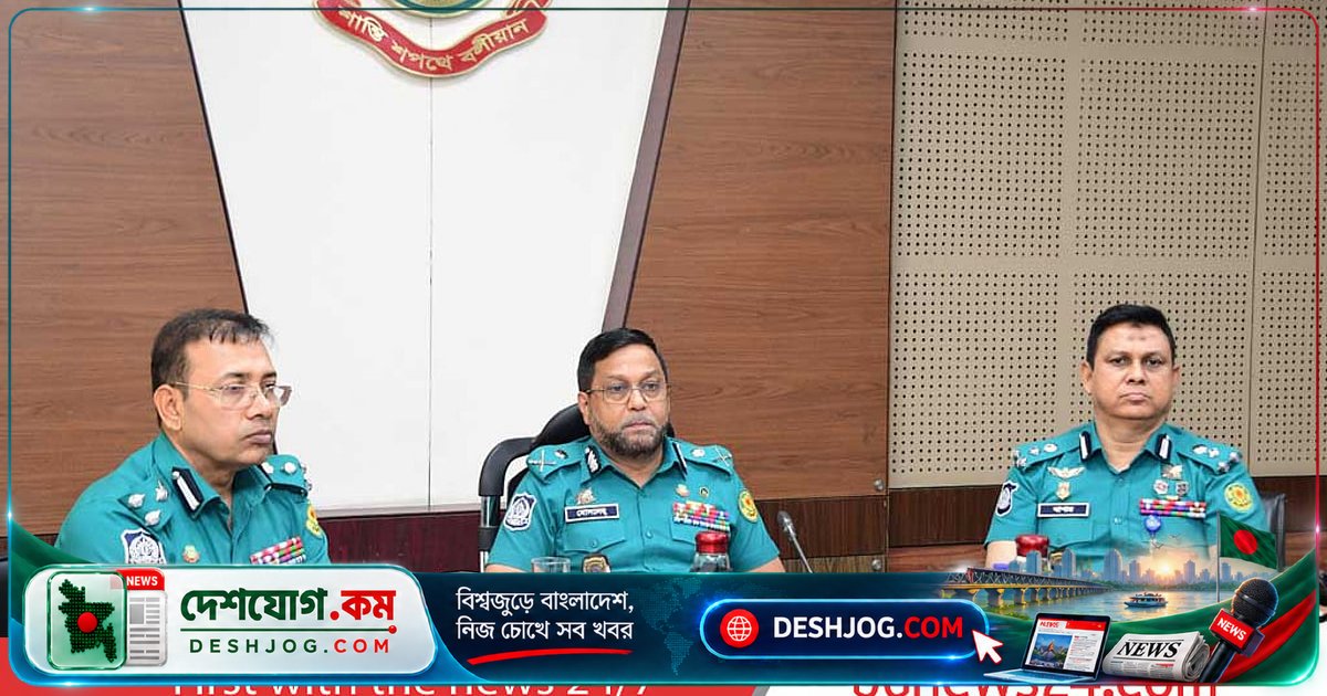 গণতান্ত্রিক বাংলাদেশে প্রথমবারের মতো দুর্গাপূজা: ডিএমপি কমিশনারের 'অগ্নিপরীক্ষা' সতর্কতা