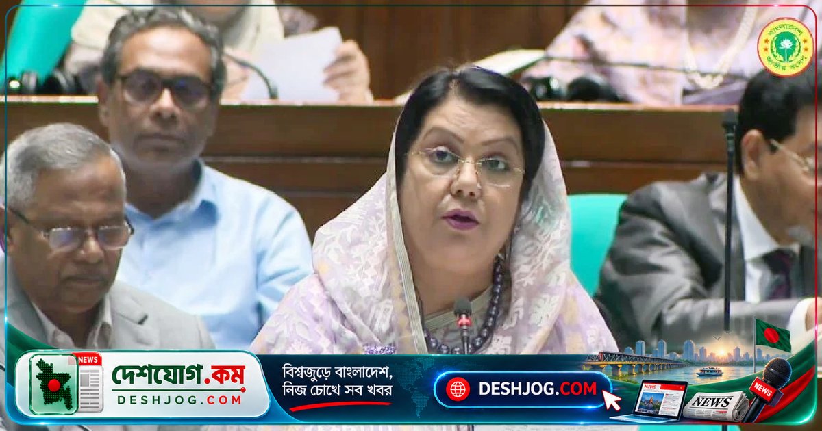 খাদ্যমন্ত্রীর দাবি: সরকারি গুদামে নির্ধারিত মজুতের চেয়ে বেশি খাদ্যশস্য রয়েছে
