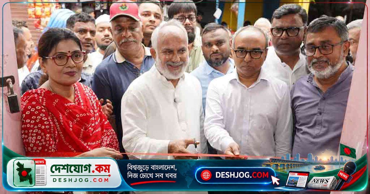 খুলনা মহানগরীর ঋষিপাড়ায় ডেঙ্গু রোগীদের বিনামূল্যে চিকিৎসা শিবির উদ্বোধন