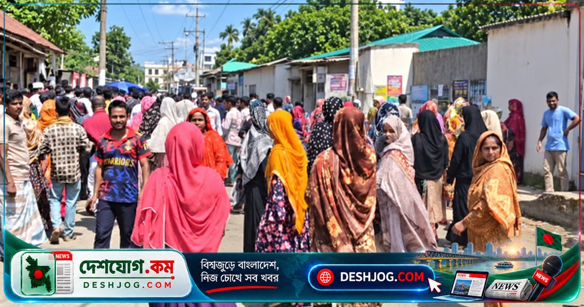 হানি ওয়েল গার্মেন্টস শ্রমিকদের বিক্ষোভ: গাজীপুরে দুই মাস বকেয়া বেতন দাবিতে সড়ক অবরোধ