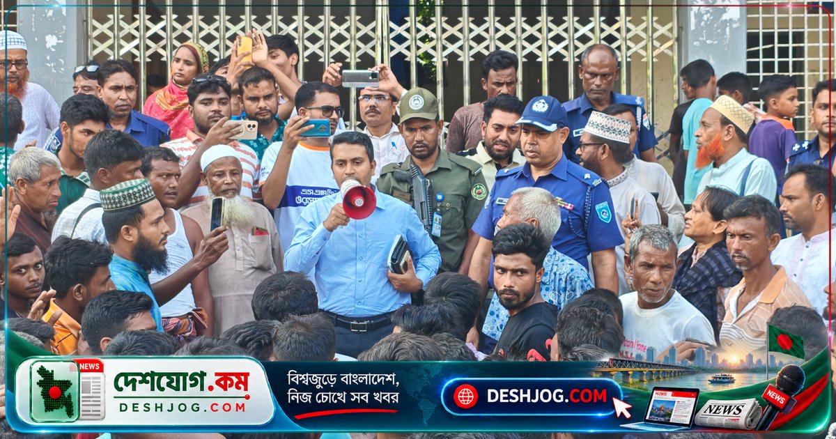 গাইবান্ধার বিদ্যালয় সভাপতির বাড়িতে ইটপাটকেল নিক্ষেপের অভিযোগ, শিক্ষক-শিক্ষার্থী দুই ঘণ্টা আটকা পড়েন