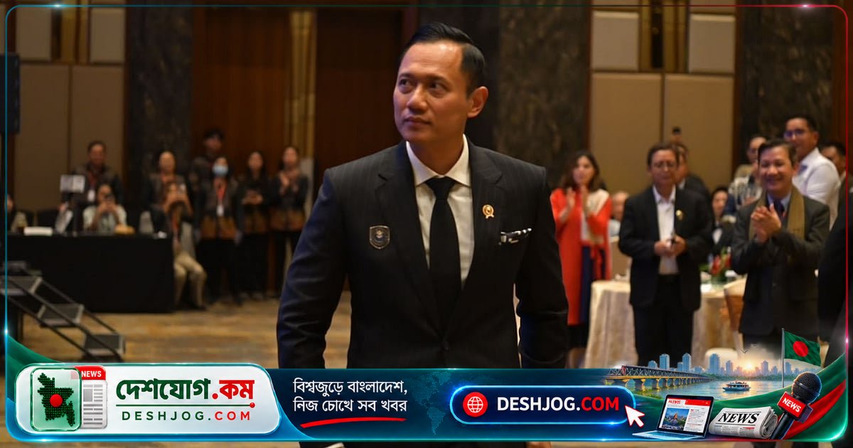 ইন্দোনেশিয়ার মন্ত্রী আগস হরিমূর্তি যুধয়োনো জাকার্তায় এআই‑চালিত চার স্তম্ভের রূপান্তর পরিকল্পনা উন্মোচন