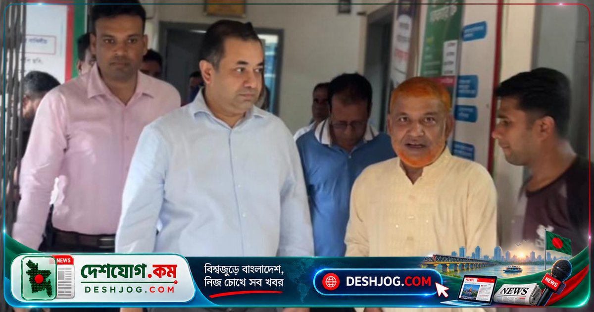 ভূমি অফিসে কর্মকর্তাদের অনুপস্থিতিতে ক্ষুব্ধ তথ্য প্রতিমন্ত্রী: সবাইকে সাময়িক বরখাস্তের নির্দেশ