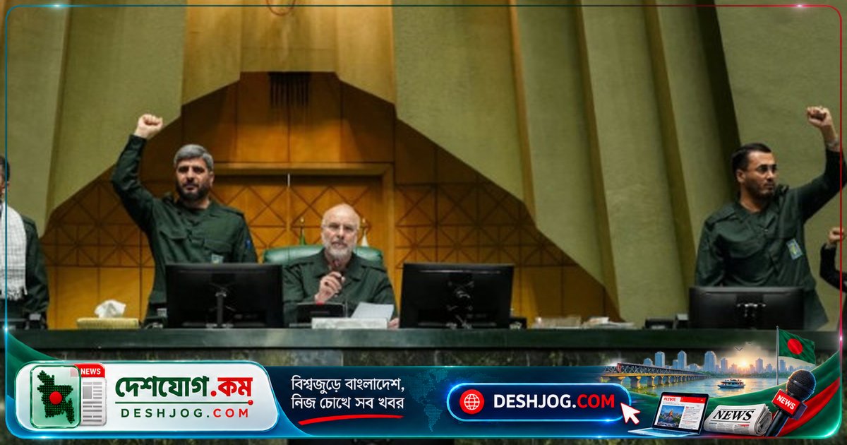 ইরানের আইআরজিসি: মার্কিন নিষেধাজ্ঞা থেকে ওয়াশিংটনই বেশি ক্ষতিগ্রস্ত হবে