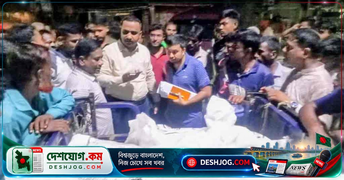 জয়পুরহাটে সরকারি সার পাচারের চেষ্টায় জব্দ ২০ বস্তা, কৃষকদের বিক্রি ২৫ হাজার টাকায়; পলাতক ডিলার ও পরিবহনকারীদের বিরুদ্ধে আইনি ব্যবস্থা