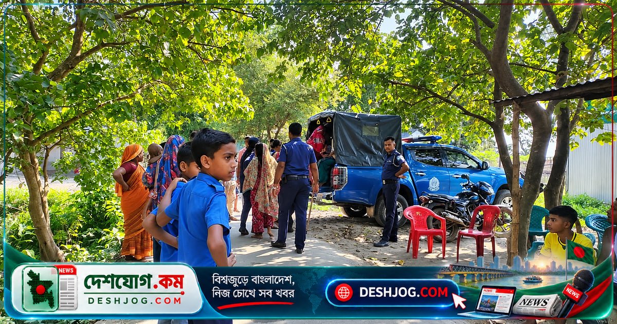 কিশোরগঞ্জের আওয়ামী লীগ নেতা হাতকড়া পরিয়ে পালিয়ে যান, ৭ স্বজন আটক